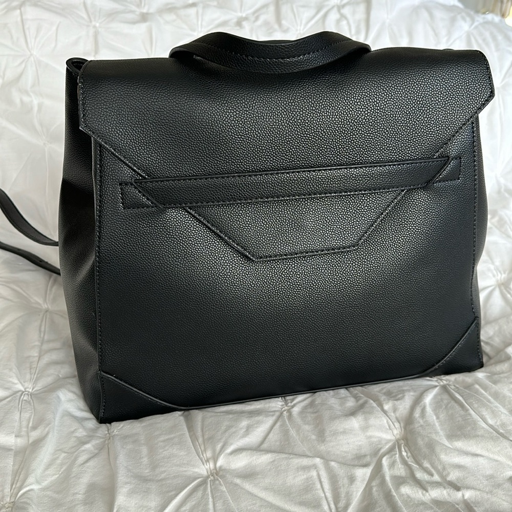 The Honest Company Urban Convertible Tote Backpack Diaper Bag/Changing Pad Black